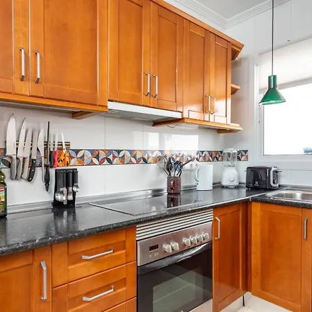דירה Family Near By Costarentals - Ref 140